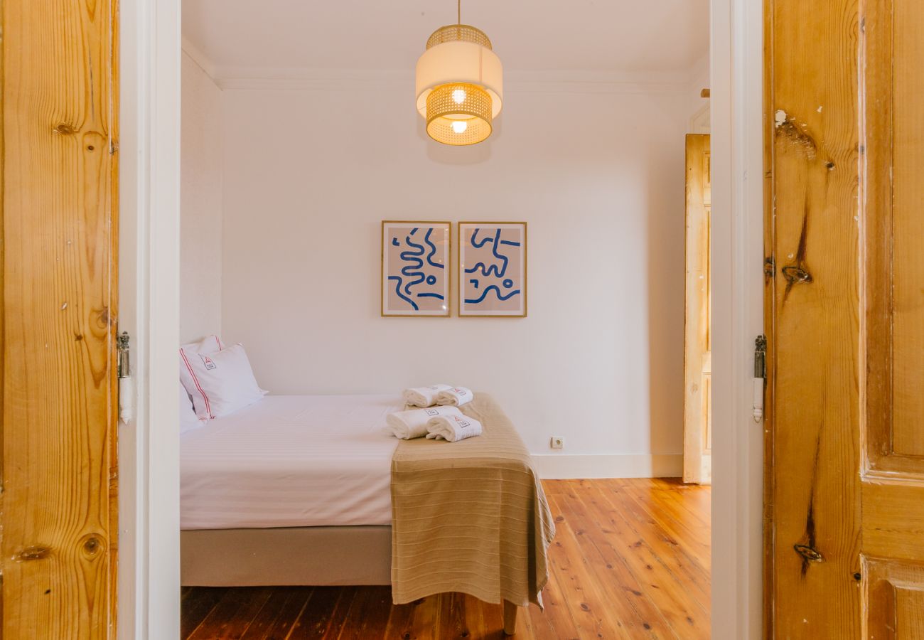 Apartment in Lisbon - RENT4REST CASTLE VIEW FAMILY & FRIENDS BAIRRO ALTO Apartment in Lisbon - RENT4REST CASTLE VIEW FAMILY & FRIENDS BAIRRO ALTO