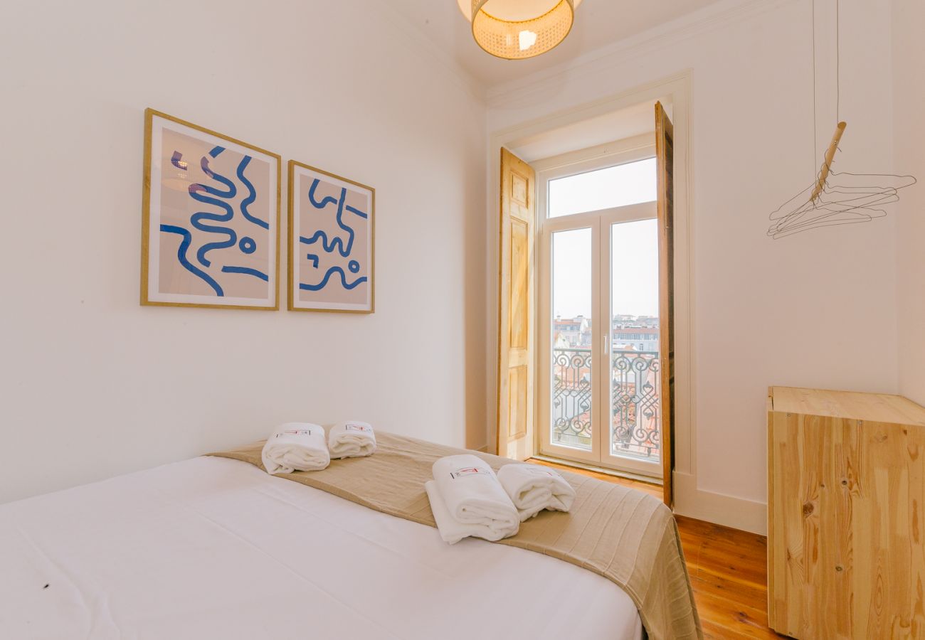 Apartment in Lisbon - RENT4REST CASTLE VIEW FAMILY & FRIENDS BAIRRO ALTO Apartment in Lisbon - RENT4REST CASTLE VIEW FAMILY & FRIENDS BAIRRO ALTO