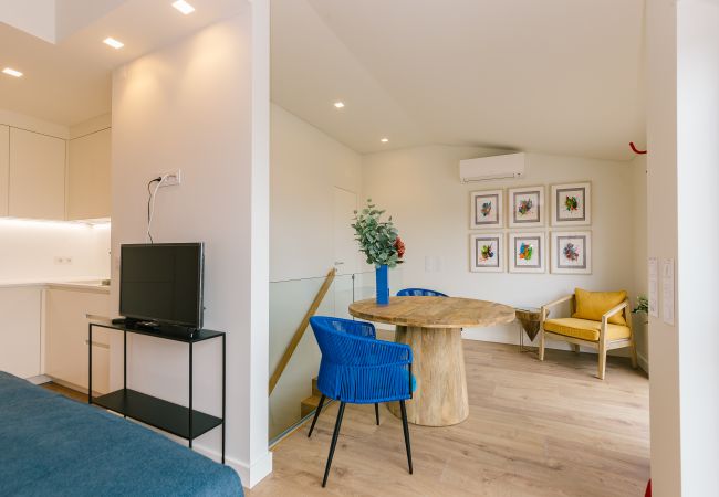 Studio in Estoril - NEW! ESTORIL SEAFRONT BALCONY STUDIO  Studio in Estoril - NEW! ESTORIL SEAFRONT BALCONY STUDIO