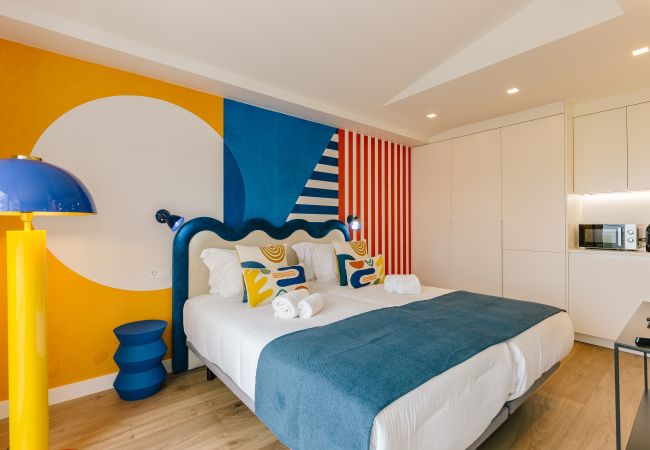 Studio in Estoril - NEW! ESTORIL SEAFRONT BALCONY STUDIO  Studio in Estoril - NEW! ESTORIL SEAFRONT BALCONY STUDIO