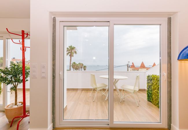 Studio in Estoril - NEW! ESTORIL SEAFRONT BALCONY STUDIO  Studio in Estoril - NEW! ESTORIL SEAFRONT BALCONY STUDIO