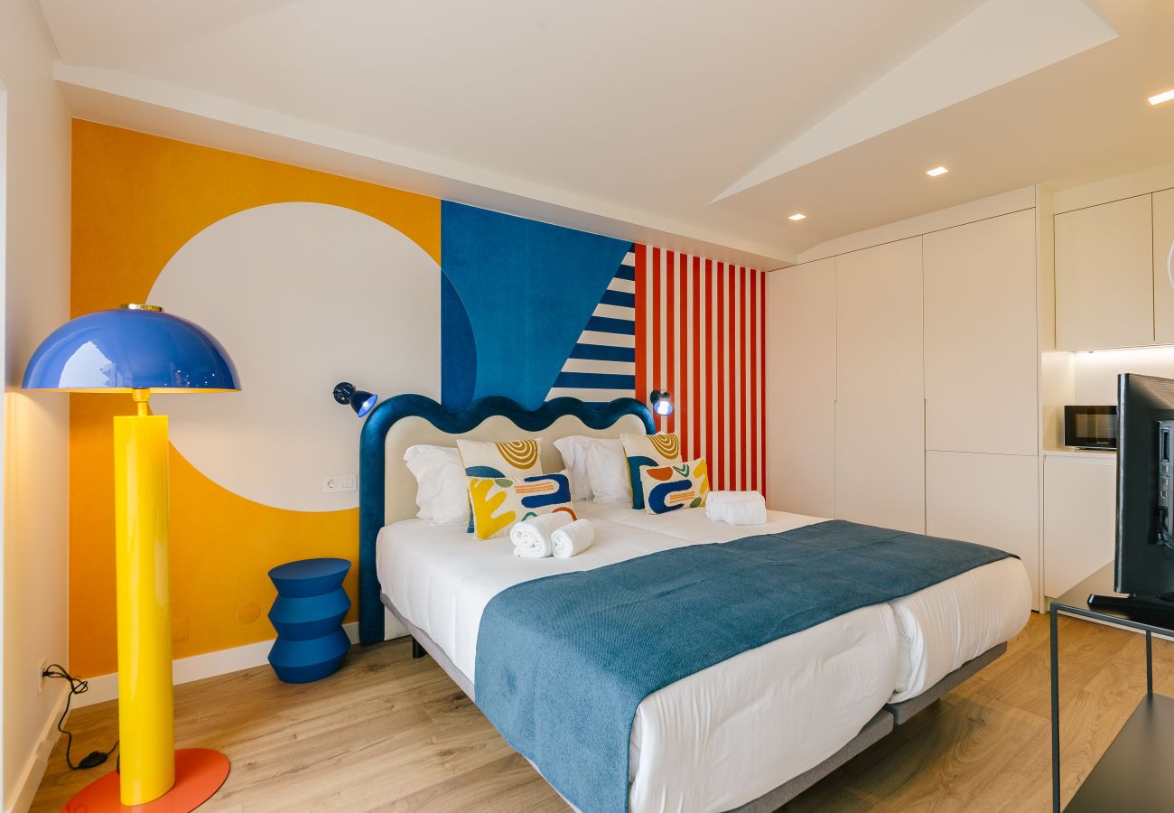 Studio in Estoril - NEW! ESTORIL SEAFRONT BALCONY STUDIO  Studio in Estoril - NEW! ESTORIL SEAFRONT BALCONY STUDIO