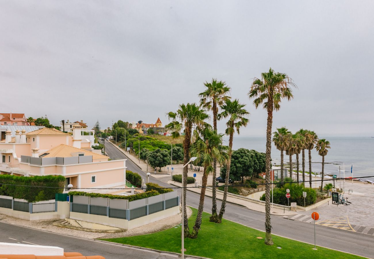 Studio in Estoril - NEW! ESTORIL SEAFRONT BALCONY STUDIO  Studio in Estoril - NEW! ESTORIL SEAFRONT BALCONY STUDIO