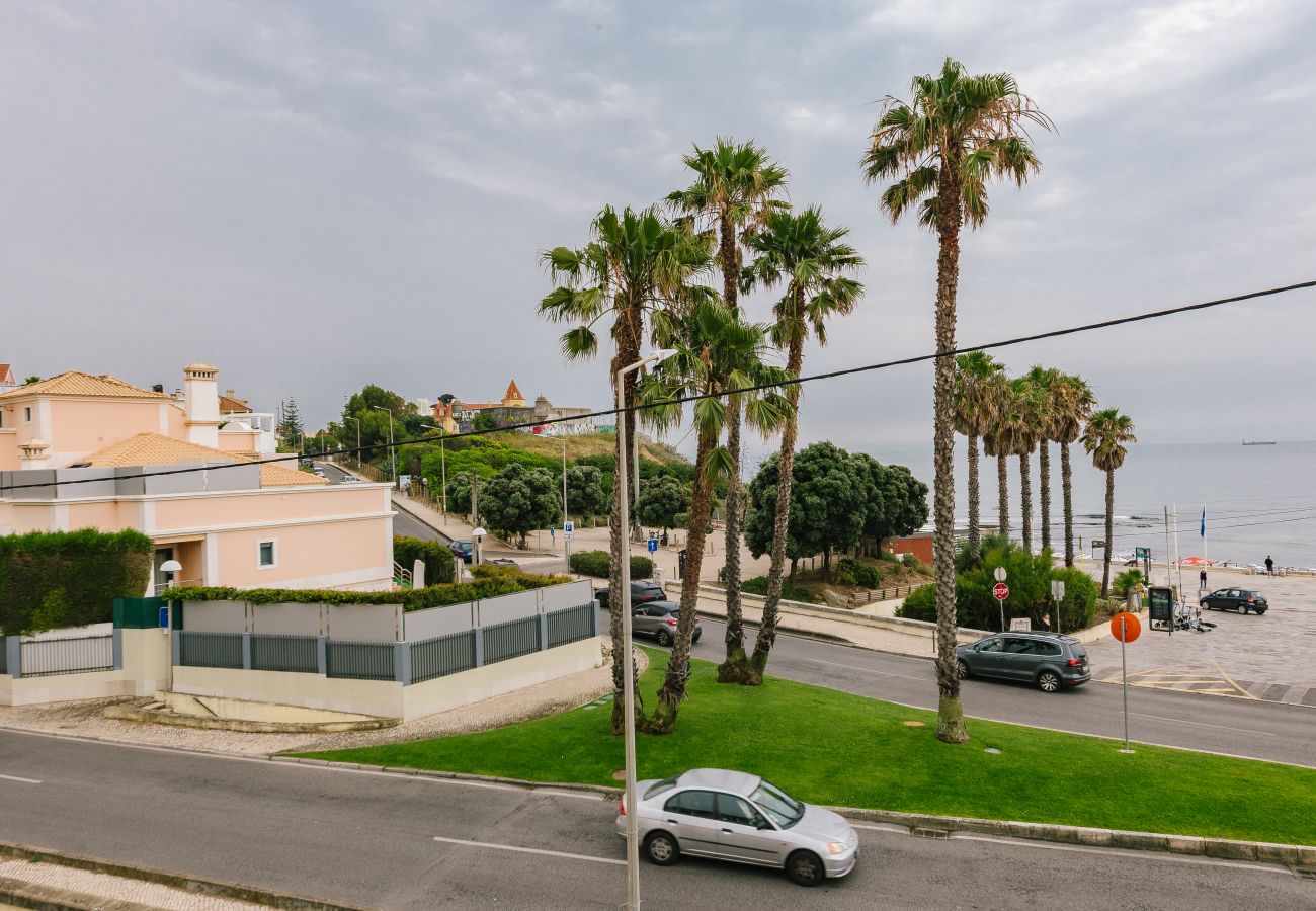 Studio in Estoril - NEW! ESTORIL SEAFRONT BALCONY STUDIO  Studio in Estoril - NEW! ESTORIL SEAFRONT BALCONY STUDIO