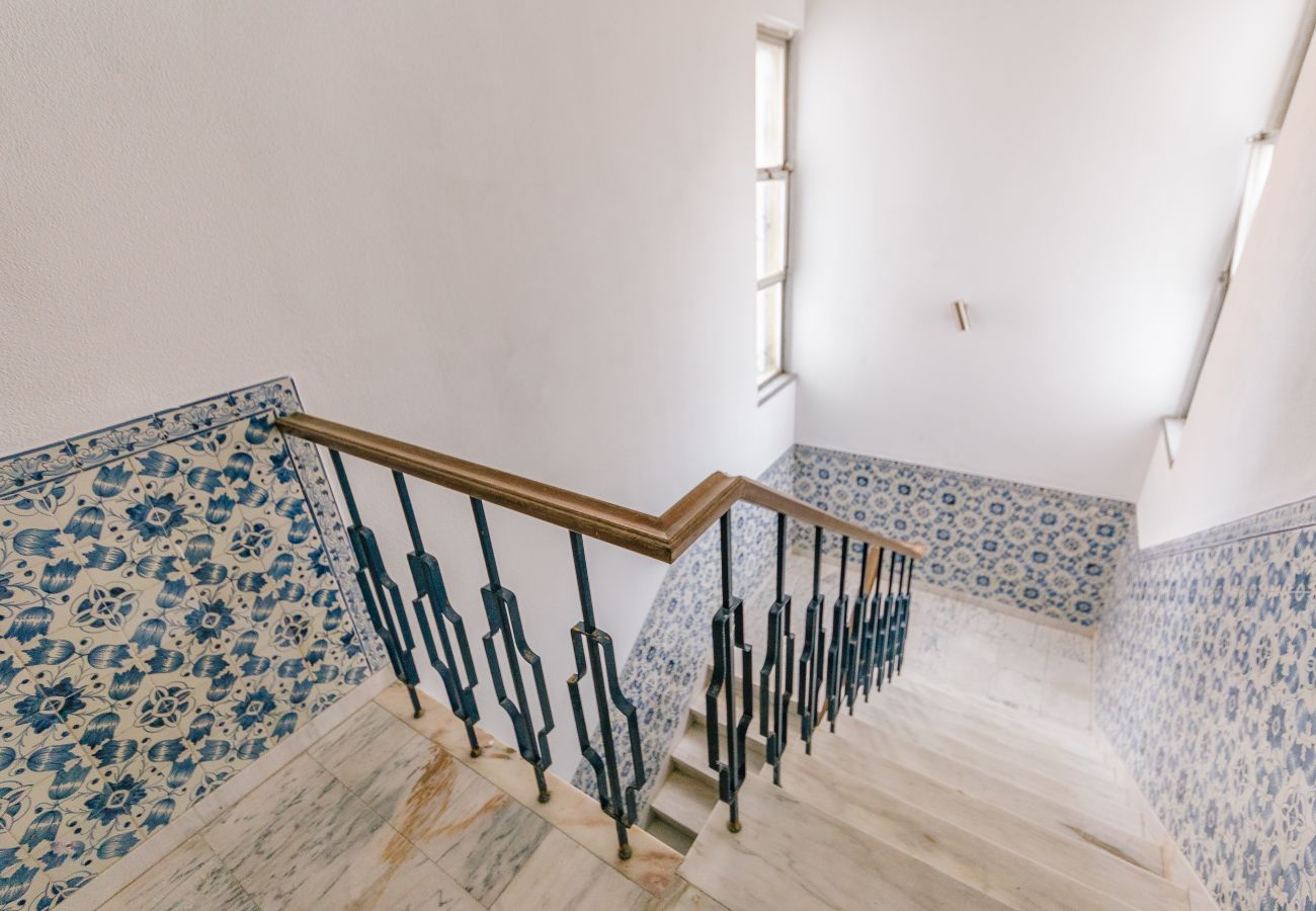 Studio in Estoril - NEW! ESTORIL SEAFRONT BALCONY STUDIO  Studio in Estoril - NEW! ESTORIL SEAFRONT BALCONY STUDIO