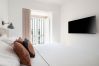Rent by room in Lisboa - Lapa Diplomatic Suite 0.2 by Feel Lisboa