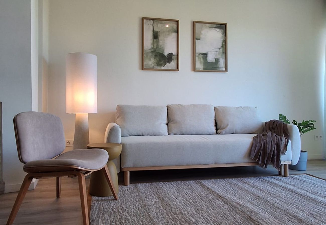 Apartment in Monte Estoril - NEW! MONTE ESTORIL  1BEDROOM APARTMENT